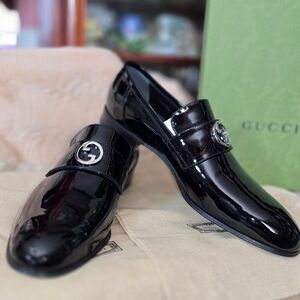 New Gucci Men's Interlocking G Loafers in Black Patent Leather Sz. 10.5